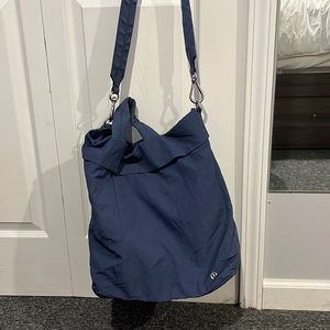 Lululemon On My Level Bag 19L